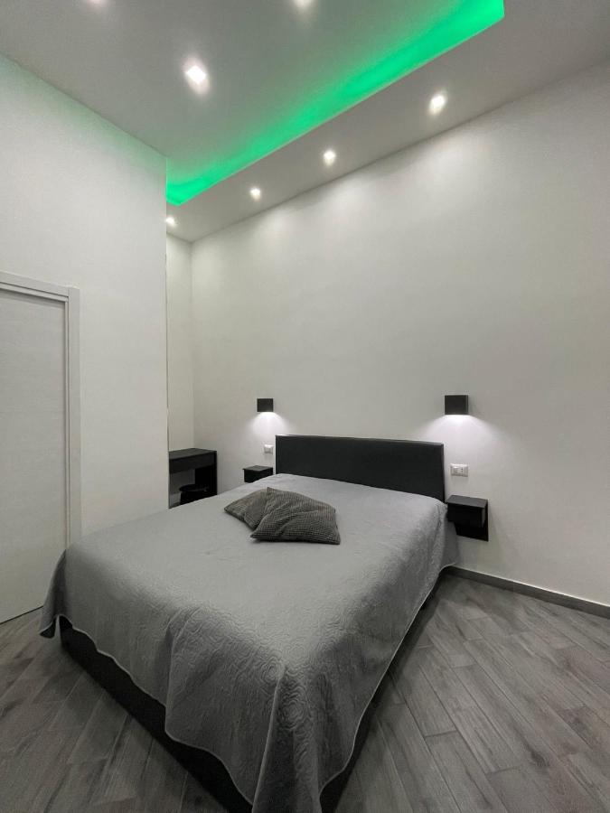 Isabel Home Неаполь Екстер'єр фото